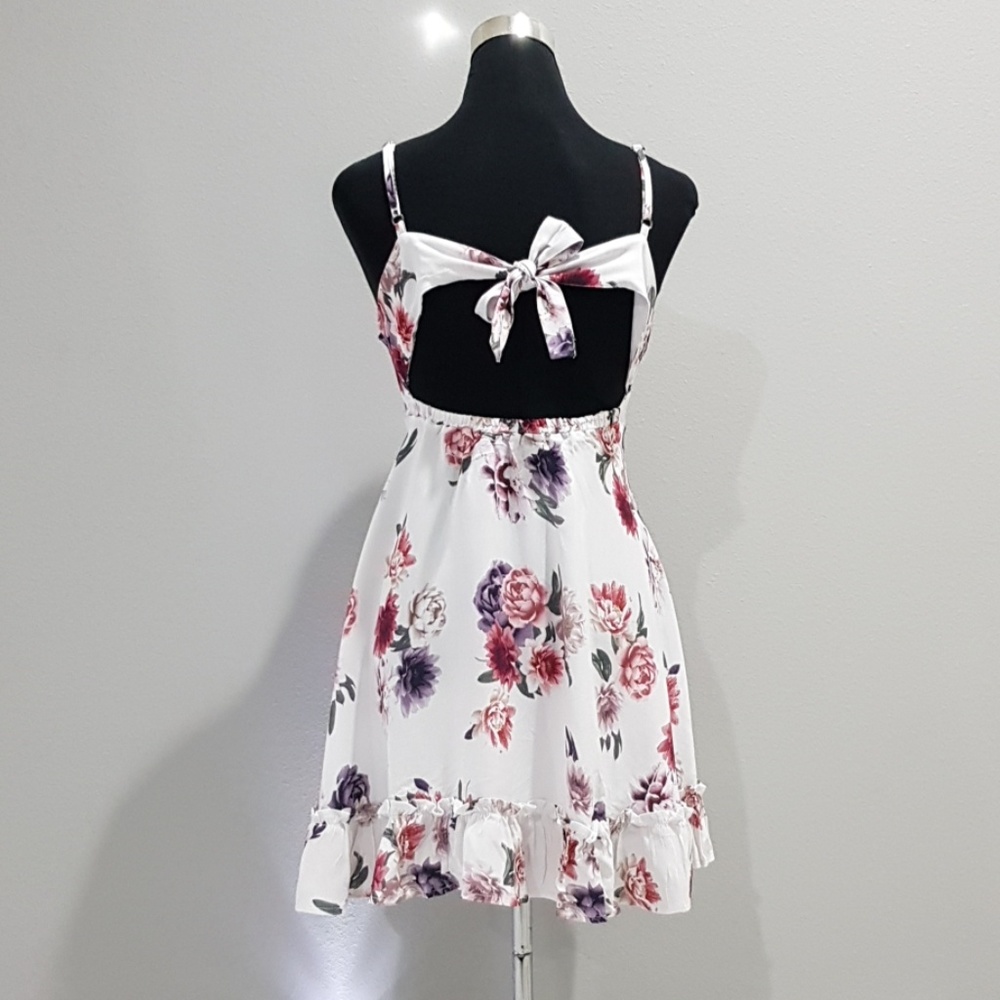 White Floral Tie Back Ruffle Dress New! - Picture 2 of 8